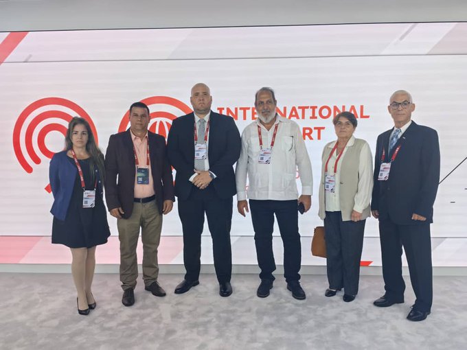 Participa Cuba en IV Cumbre Internacional del Transporte.
