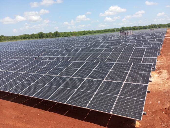 Parque Fotovoltáico ¨La Sabana¨ muestra parámetros satisfactorios. Foto: Radio Camoa