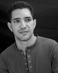 Yosnel Salgueiro Sánchez, poeta, narrador, investigador y profesor. Foto: Elsa Gómez