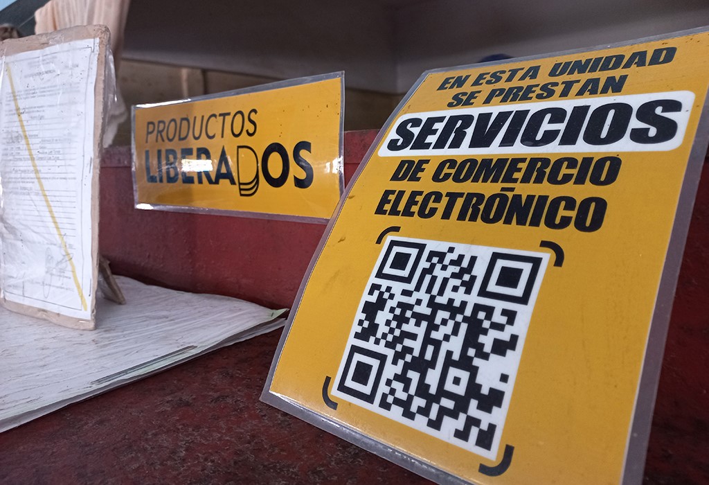 Cuentan unidades comerciales de Güines con Código QR. Foto: Elsa Gómez