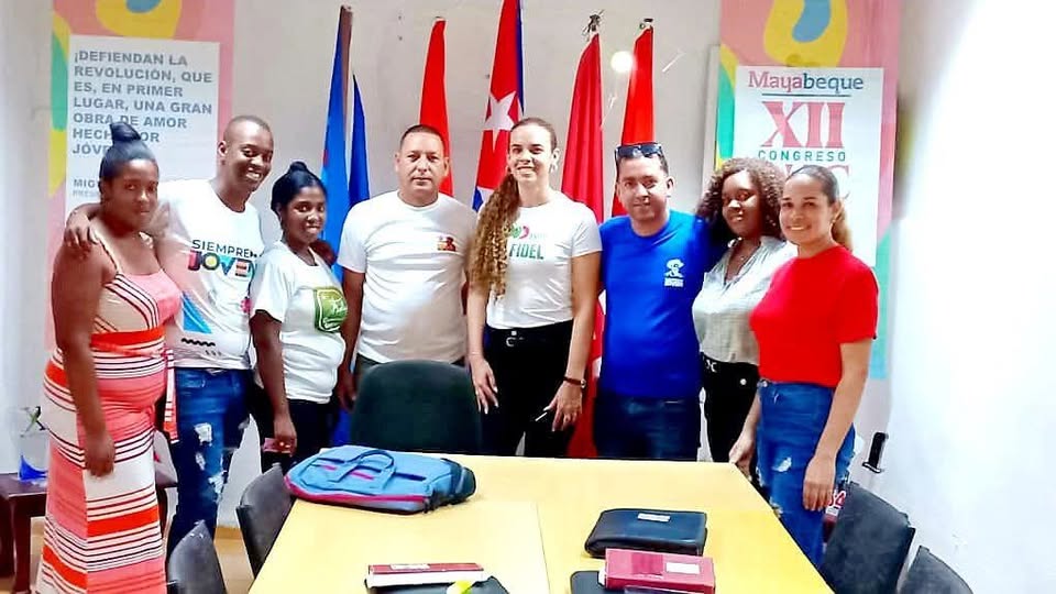 Intercambió primera secretaria del Comité Nacional de la Unión de Jóvenes Comunistas con militantes de Mayabeque