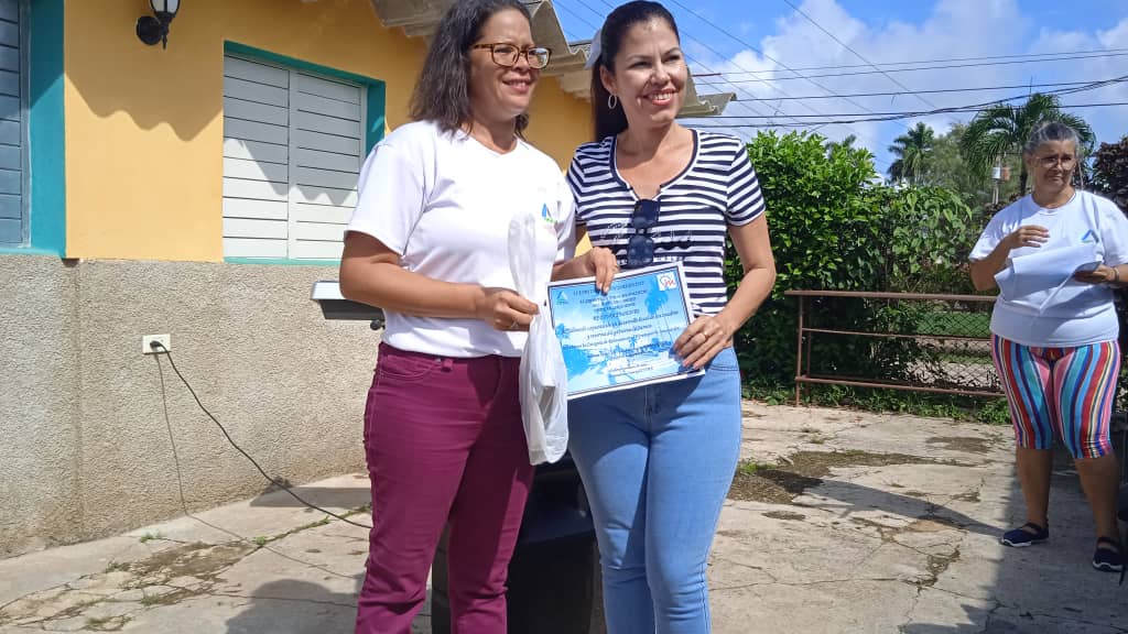 Reconocen al Centro Universitario Municipal de Jaruco por aportes a innovación educativa. Foto: Radio Jaruco