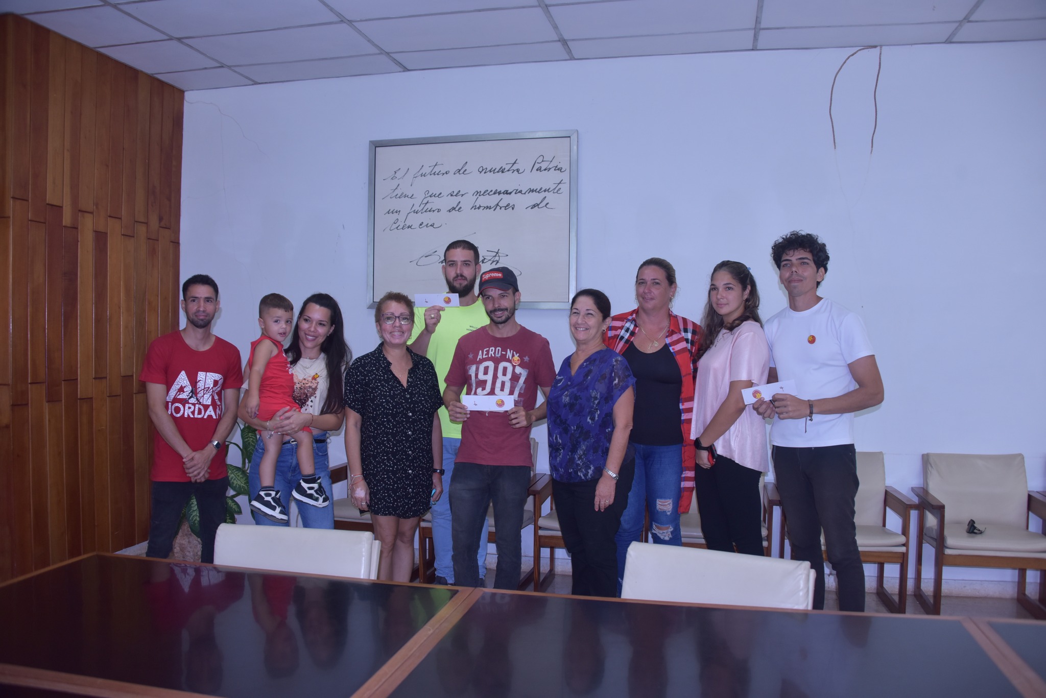 Entregan Sello Forjadores del Futuro a jóvenes del Complejo Científico Docente y Productivo de Mayabeque