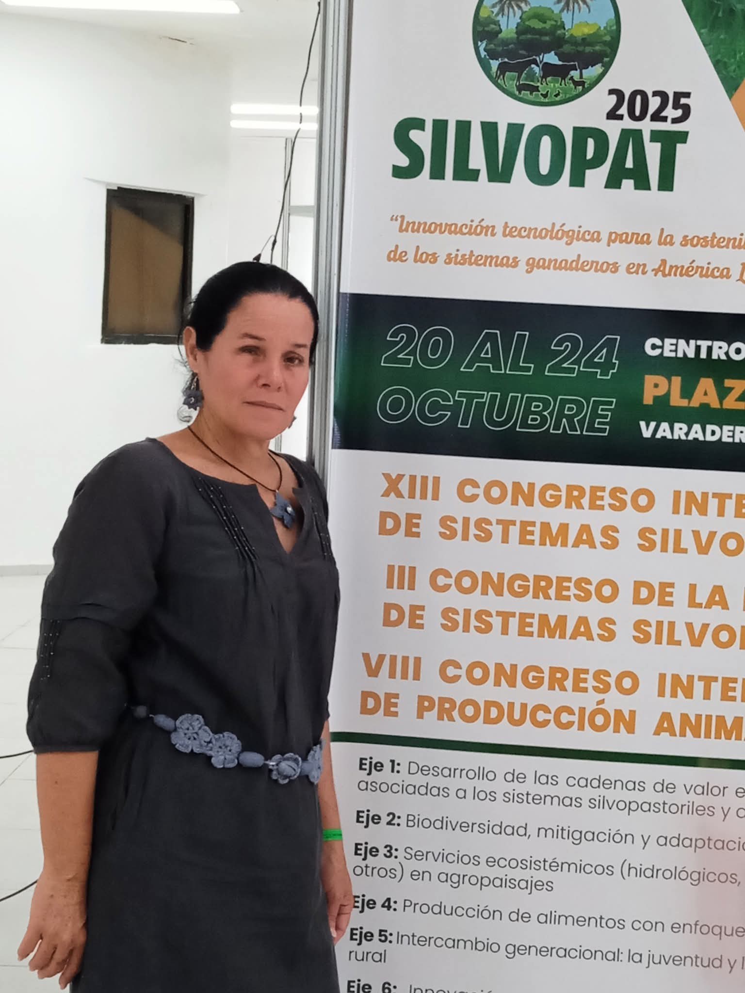 Mujeres de Mayabeque muestran la ruta de la seda cubana en Silvopat 2025