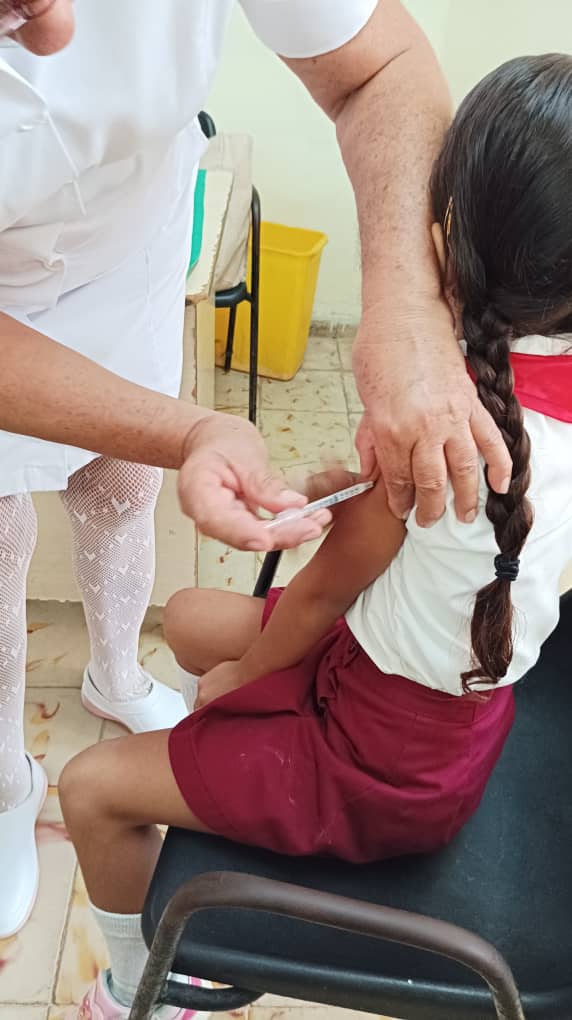 ¿Una vacuna que previene el cáncer cérvico uterino?