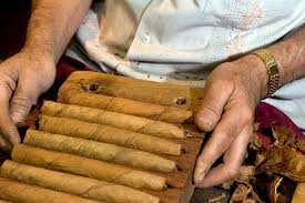 Tabacaleros de ?El Cacique?: Compromiso con la calidad y la tradición