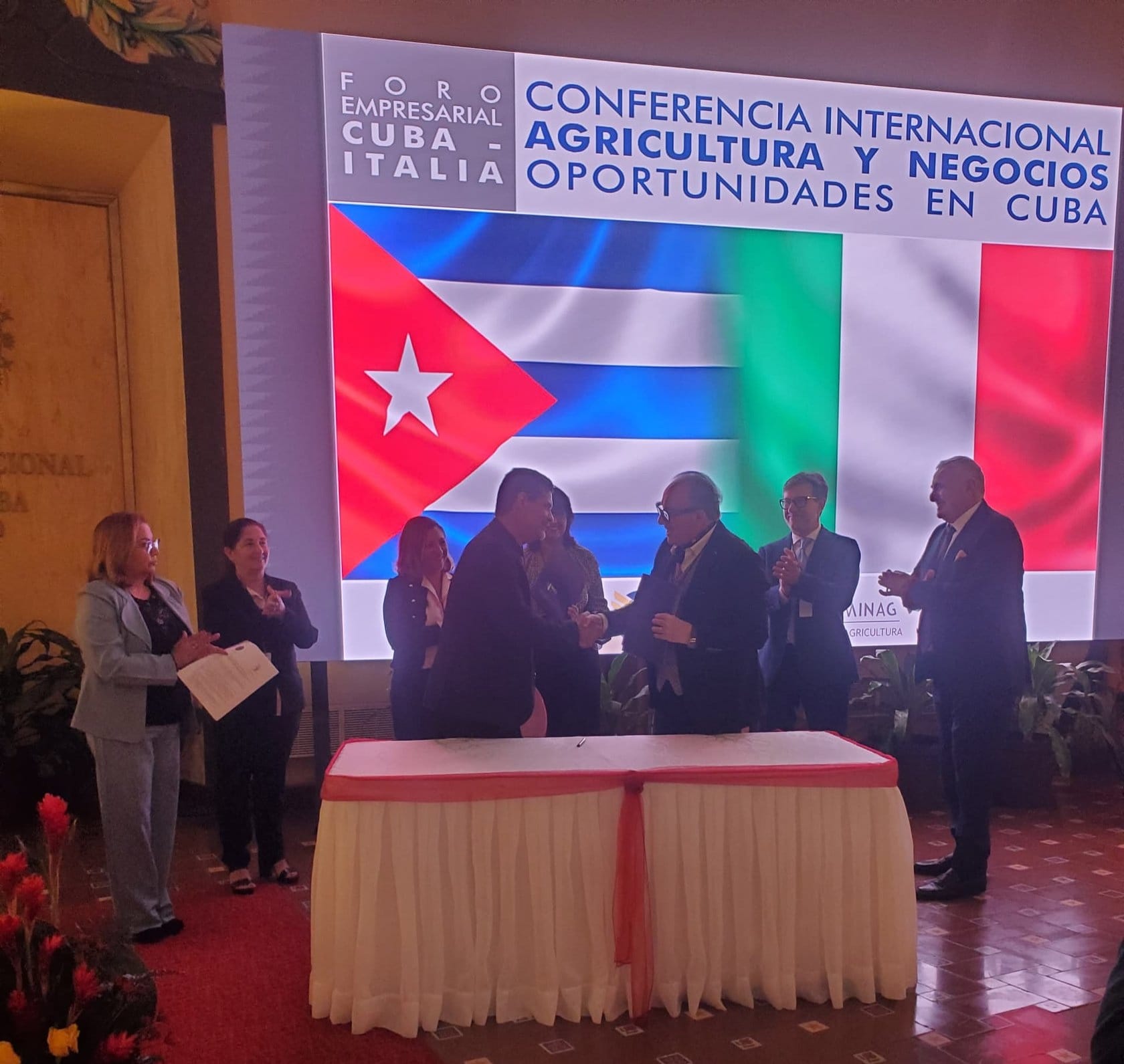 Estrechan relaciones académicas universidades de Cuba e Italia