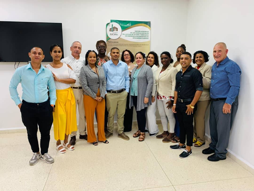 Sesionó taller sobre empresas agroindustriales azucareras cubanas