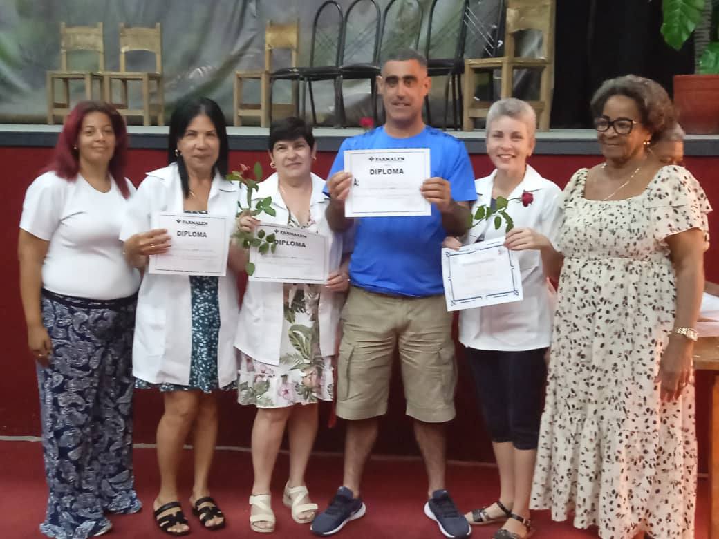 Festejan día del trabajador farmacéutico en Mayabeque