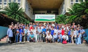 Garantizan formación de universitarios