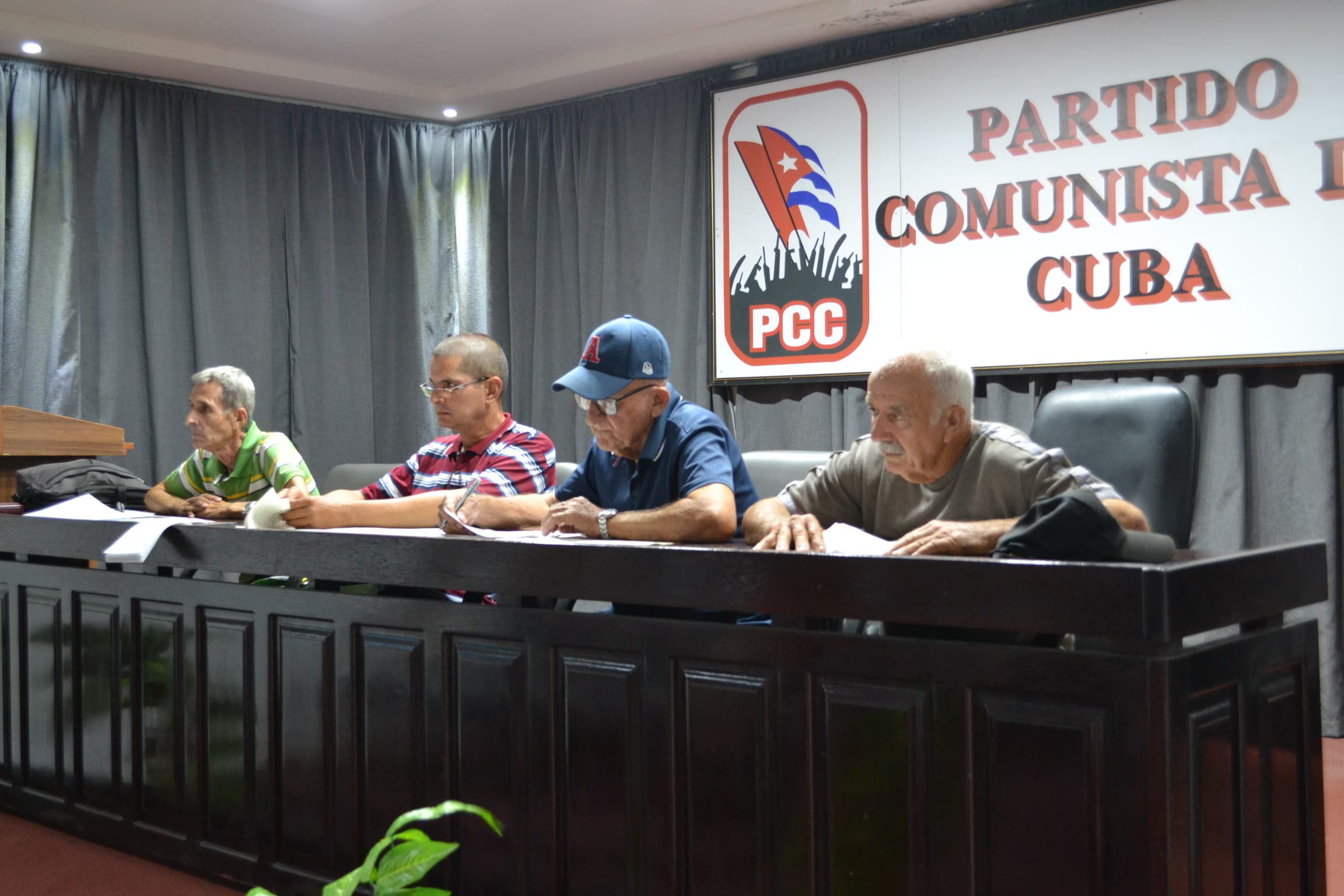 El Código incluye a nuevas personas trabajadorasEl Código incluye a nuevas personas trabajadoras