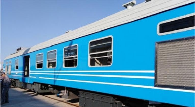 Restablecen parcialmente trenes nacionales tras huracán Melissa.