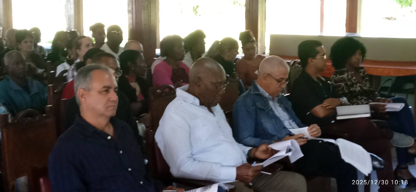 Convoca Salvador Valdés Mesa a producir más