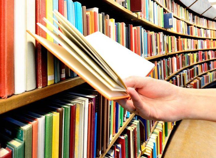 Futuros bibliotecarios de Jaruco culminarán su formación profesional