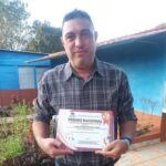 M&aacute;s que un premio, una constancia: El profesor que teje lectores en Jaruco