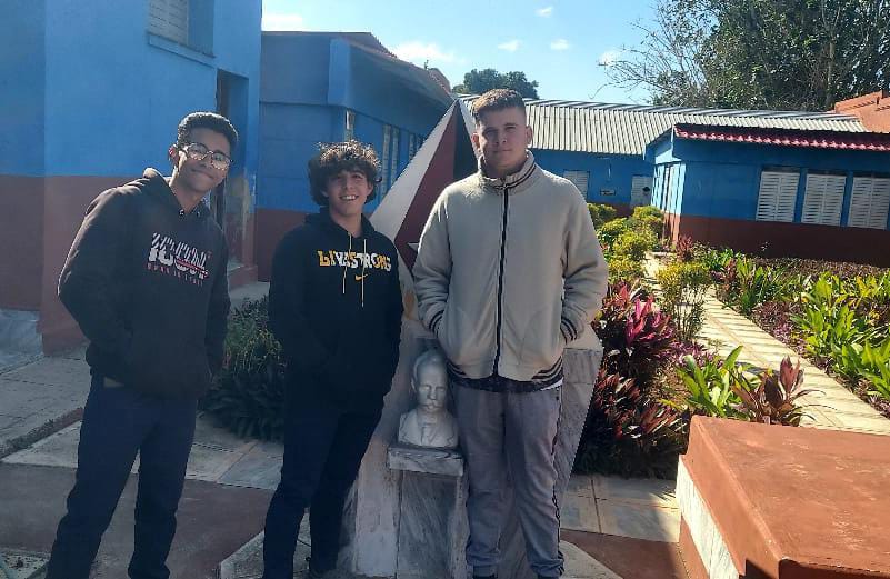 J&oacute;venes de Jaruco destacan en concursos provinciales. Foto: Radio Jaruco