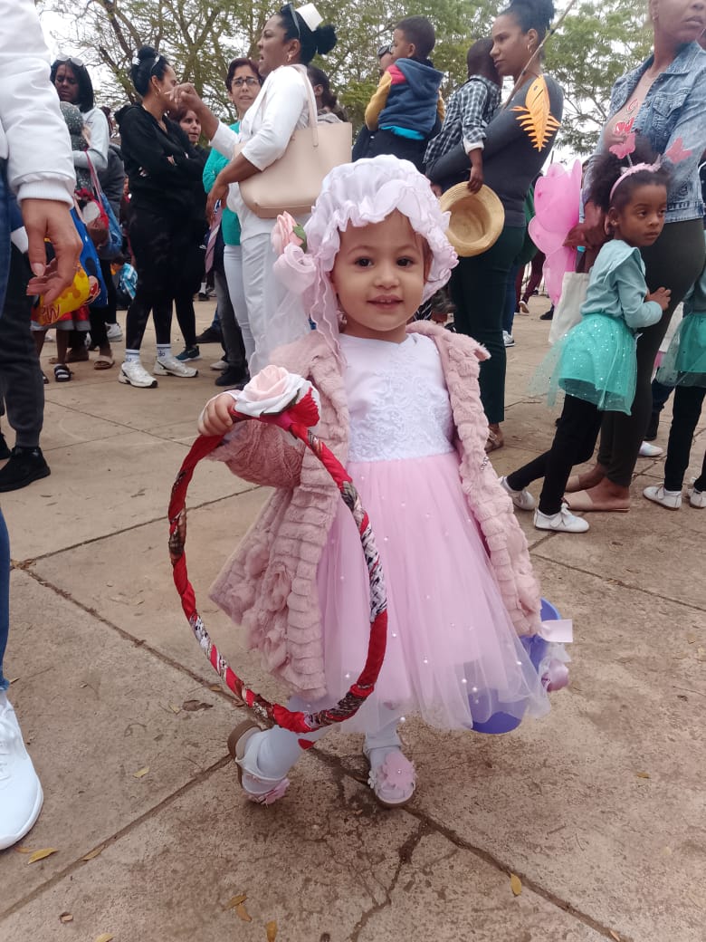 Homenaje de los niños al más universal de los cubanos