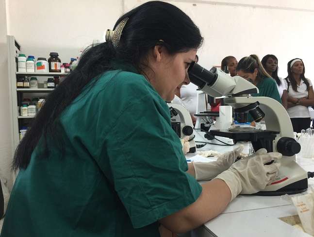 Destacan papel de la mujer científica de Mayabeque. Foto: Elsa Gómez