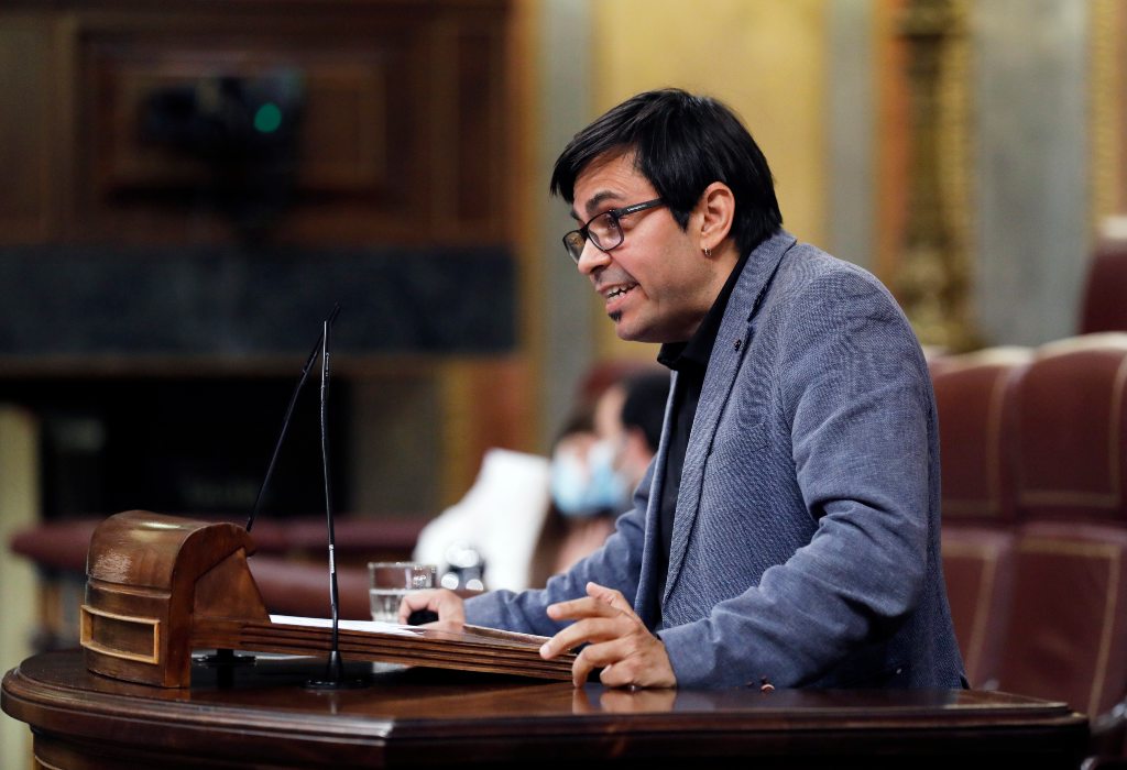 Diputado espa&ntilde;ol defiende a Cuba frente a bloqueo