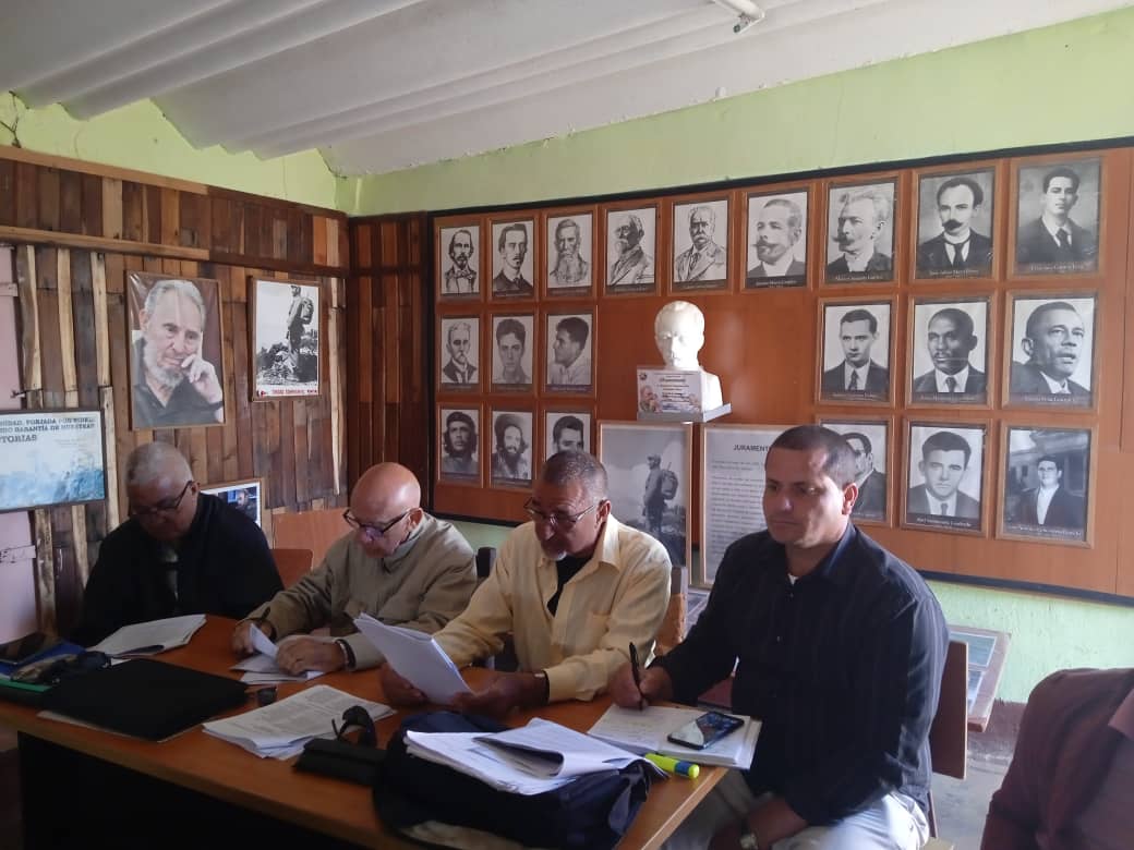 Debaten temas de interés combatientes de Batabanó