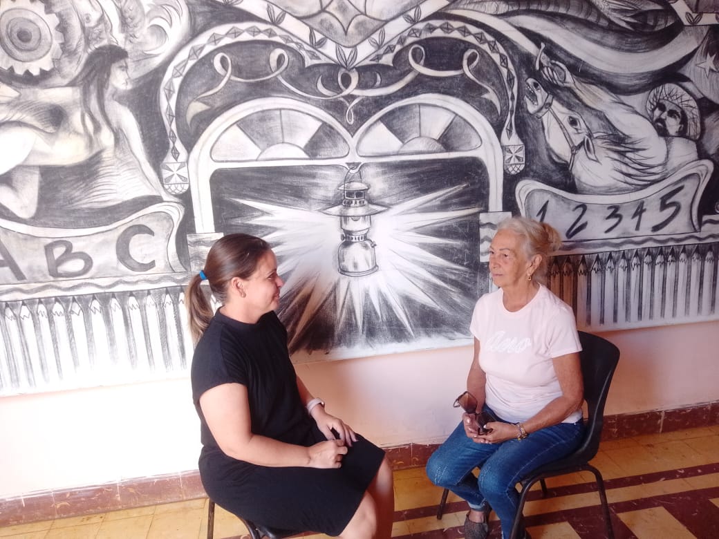 Nimia Valdés: la voz que marcó el pulso informativo de Melena del Sur