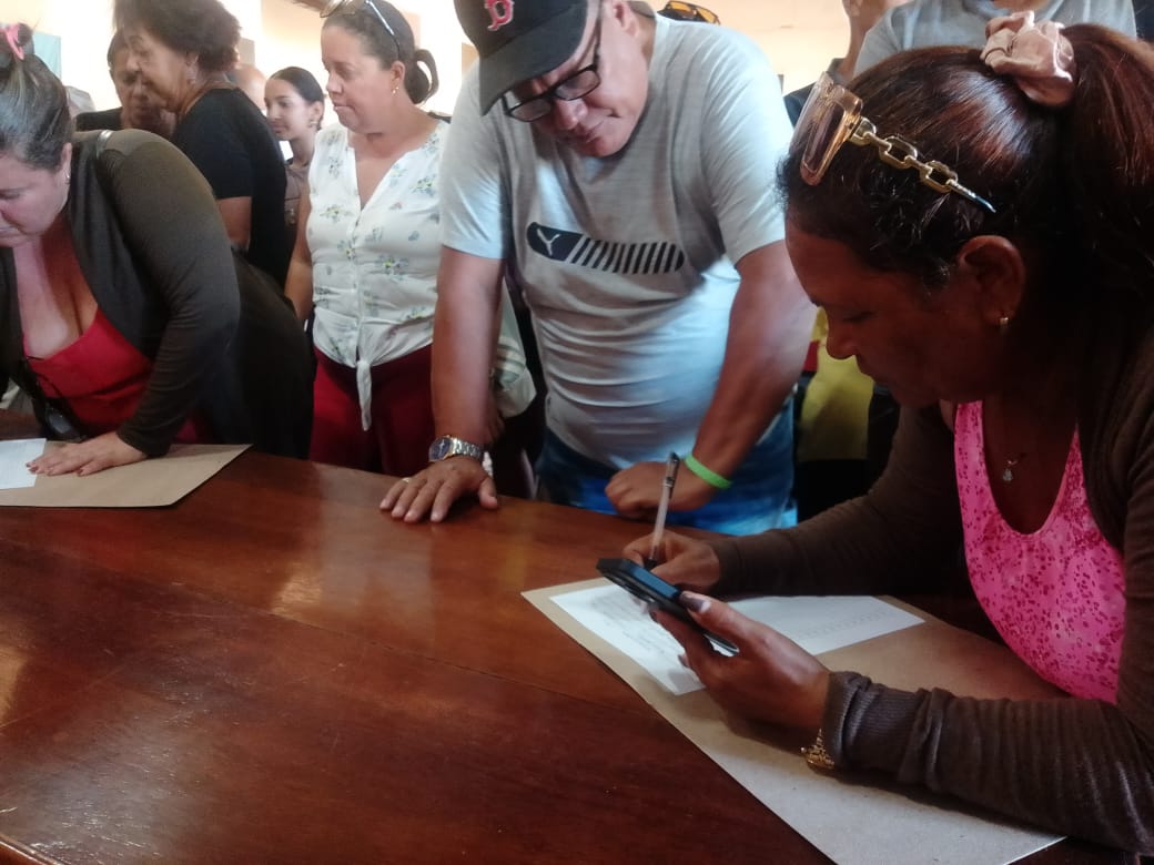 Pueblo de Melena acude a reafirmar su apoyo a la Revolución. Foto: Nayvi Martínez