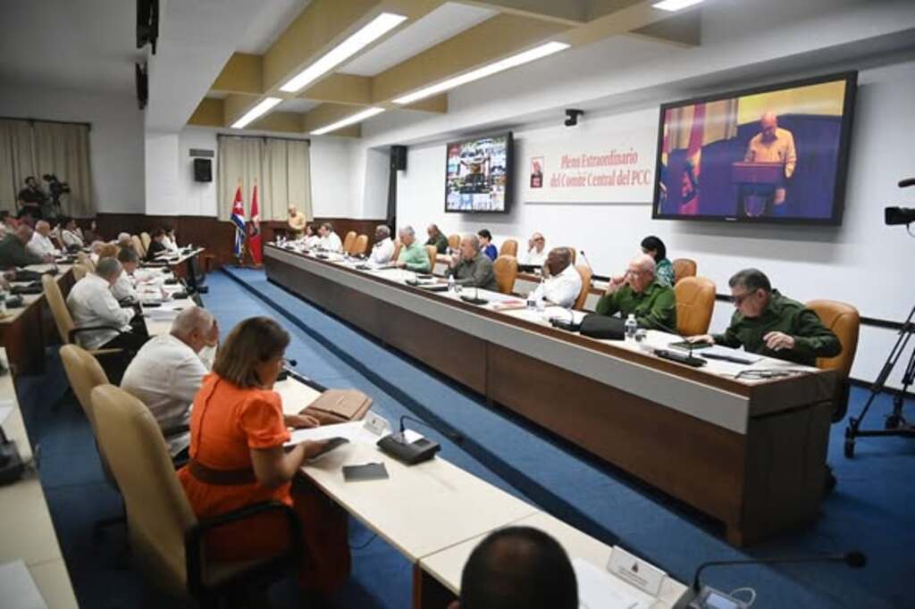 Transformaciones en Cuba son para preservar la Revolución, aseguran. Foto: Prensa Latina