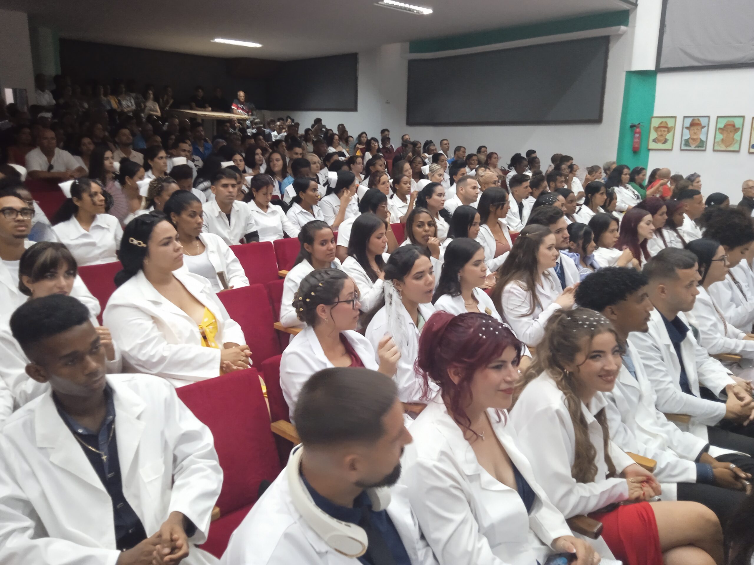 Grad&uacute;a Mayabeque nuevos profesionales de la salud p&uacute;blica. Foto: Indira La O Herrera