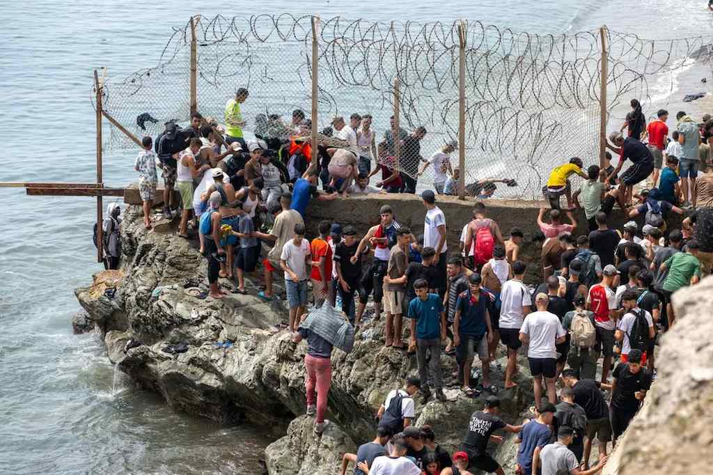 Ceuta en vilo con amenaza de otra ola migratoria. Foto: Prensa Latina
