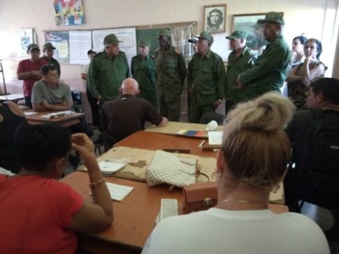 Instan a garantizar la merienda escolar. Foto: Radio Camoa
