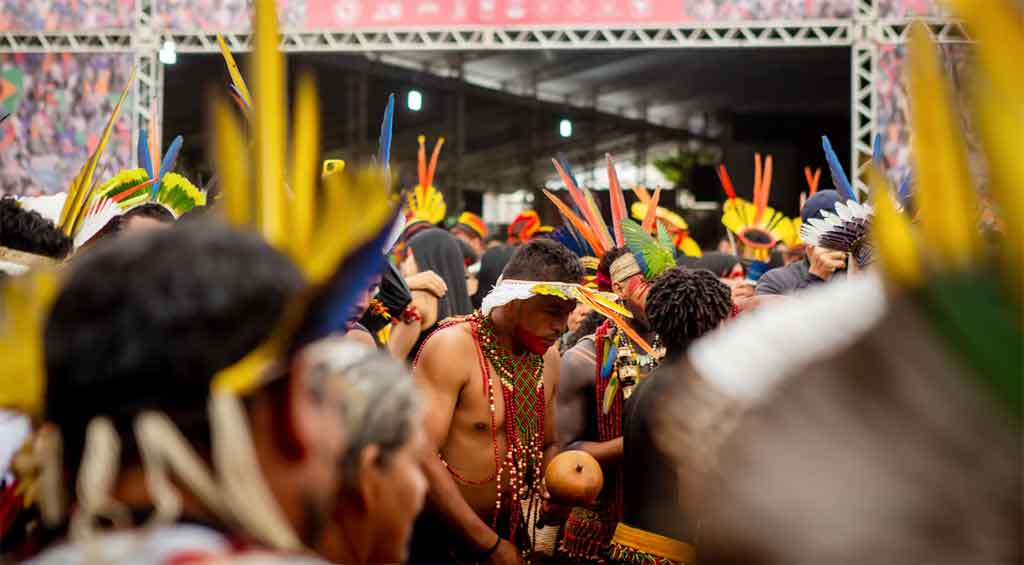 Indígenas brasileños denuncian amenazas de invasión en Amazonía. Foto: Prensa Latina.