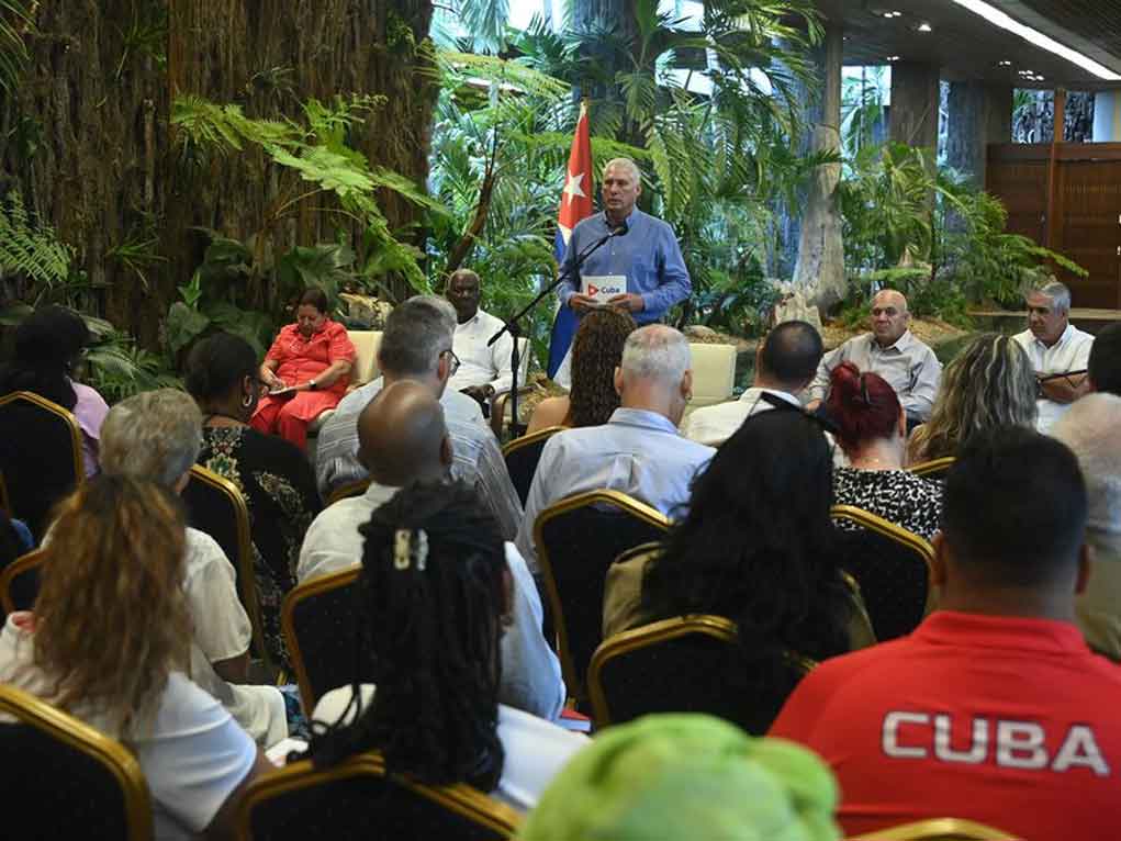 Cuba: Díaz-Canel evalúa el impacto social de los cambios económicos. Foto: Prensa Latina.